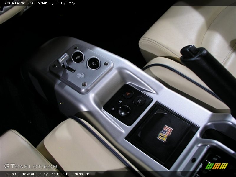 Controls of 2004 360 Spider F1