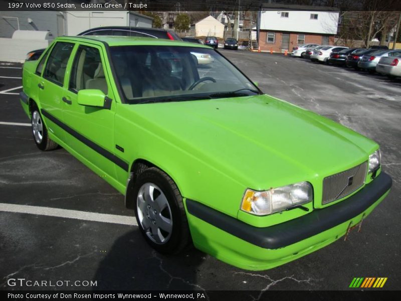 Custom Green / Taupe 1997 Volvo 850 Sedan