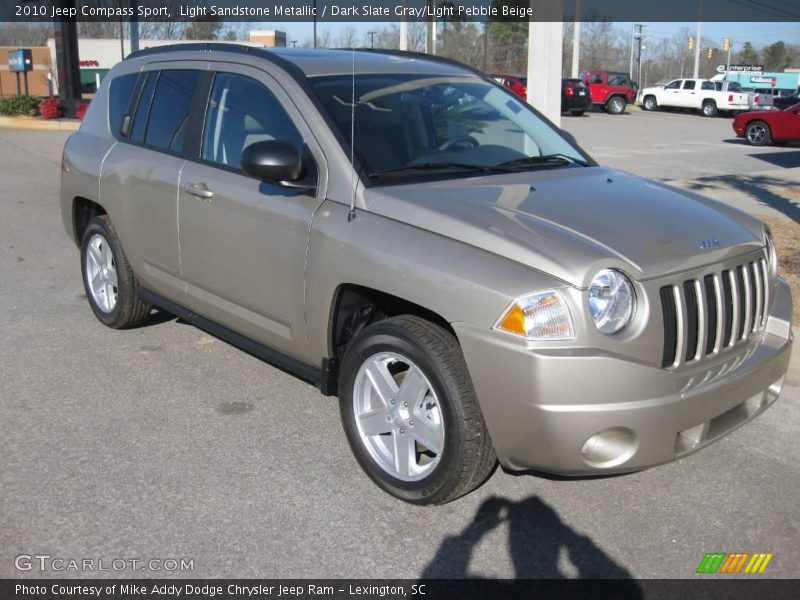 Light Sandstone Metallic / Dark Slate Gray/Light Pebble Beige 2010 Jeep Compass Sport
