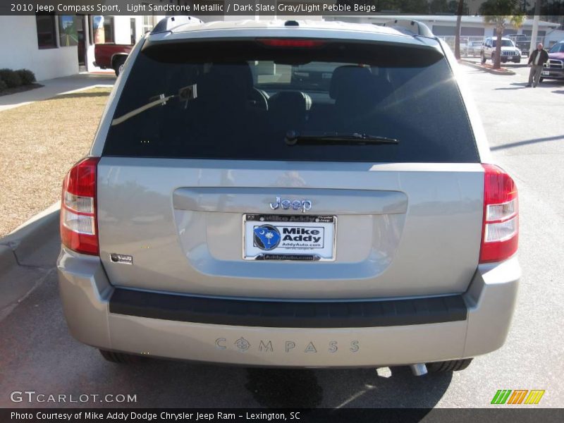 Light Sandstone Metallic / Dark Slate Gray/Light Pebble Beige 2010 Jeep Compass Sport
