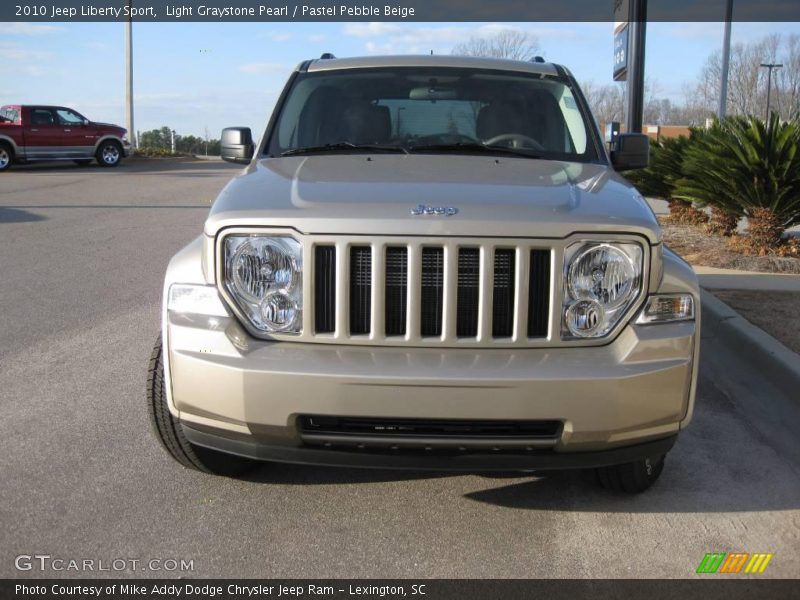 Light Graystone Pearl / Pastel Pebble Beige 2010 Jeep Liberty Sport