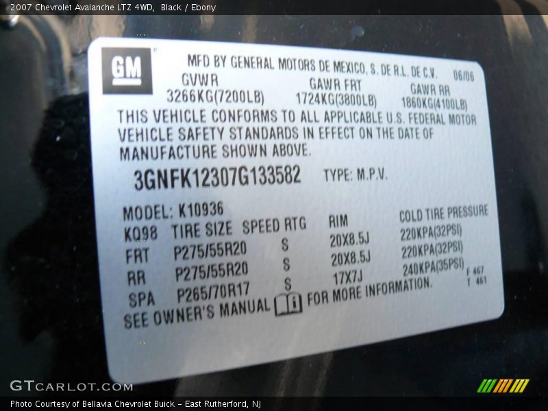 Black / Ebony 2007 Chevrolet Avalanche LTZ 4WD