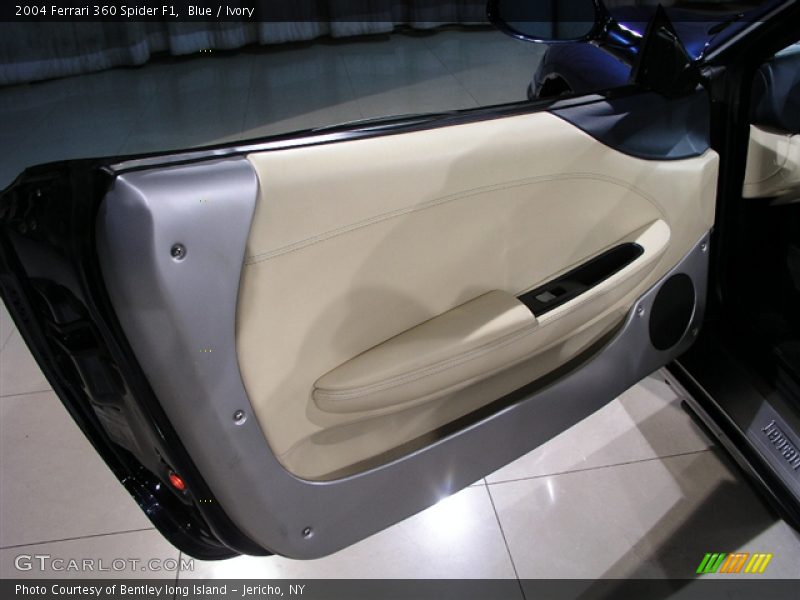 Door Panel of 2004 360 Spider F1