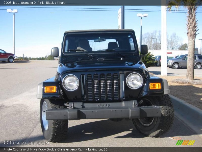 Black / Khaki 2005 Jeep Wrangler X 4x4