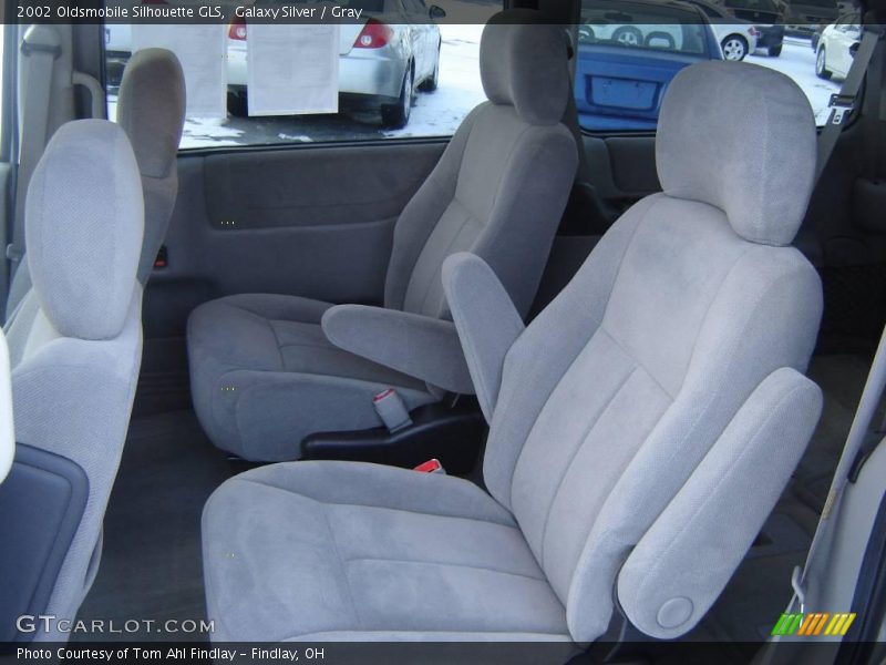 Galaxy Silver / Gray 2002 Oldsmobile Silhouette GLS