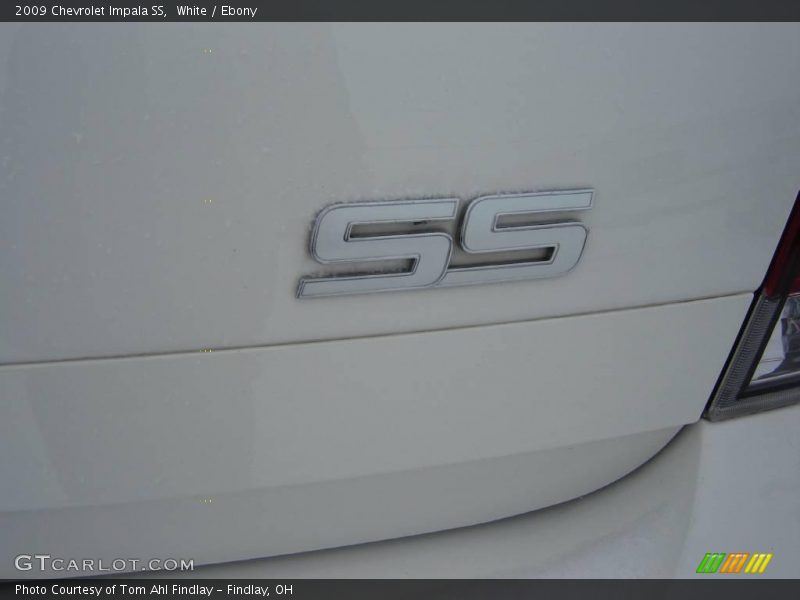 White / Ebony 2009 Chevrolet Impala SS