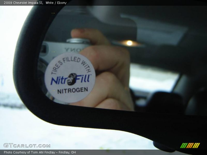 White / Ebony 2009 Chevrolet Impala SS