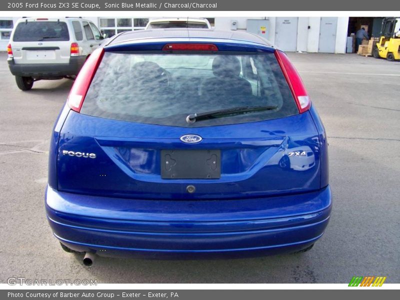 Sonic Blue Metallic / Charcoal/Charcoal 2005 Ford Focus ZX3 SE Coupe