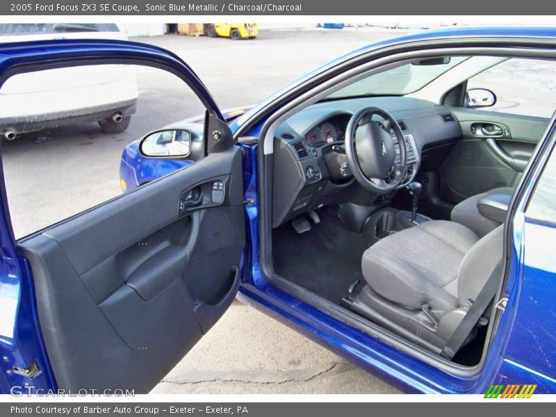 Sonic Blue Metallic / Charcoal/Charcoal 2005 Ford Focus ZX3 SE Coupe