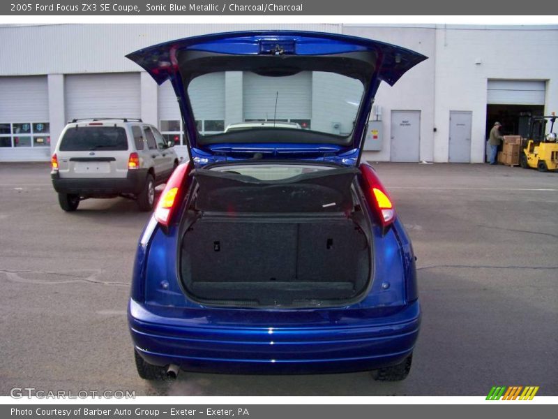 Sonic Blue Metallic / Charcoal/Charcoal 2005 Ford Focus ZX3 SE Coupe