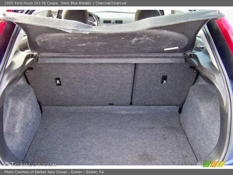 Sonic Blue Metallic / Charcoal/Charcoal 2005 Ford Focus ZX3 SE Coupe