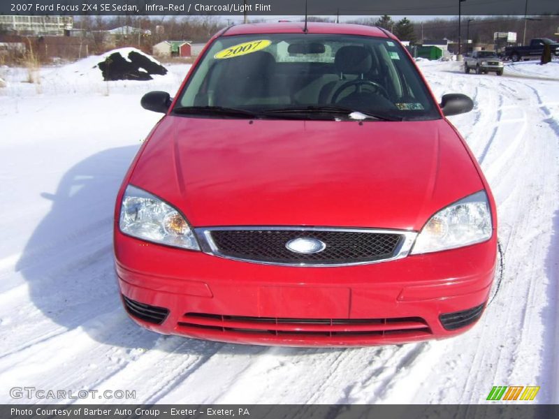 Infra-Red / Charcoal/Light Flint 2007 Ford Focus ZX4 SE Sedan