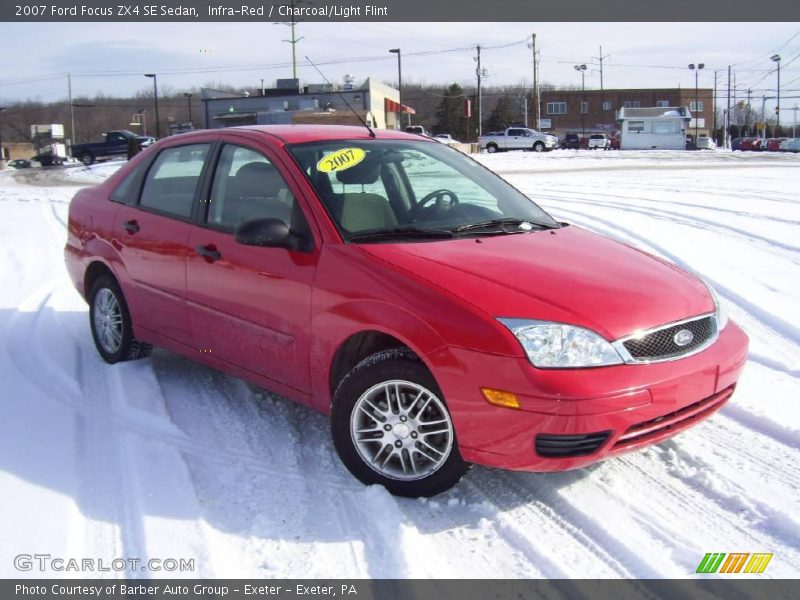 Infra-Red / Charcoal/Light Flint 2007 Ford Focus ZX4 SE Sedan