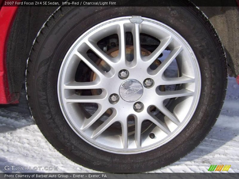 Infra-Red / Charcoal/Light Flint 2007 Ford Focus ZX4 SE Sedan