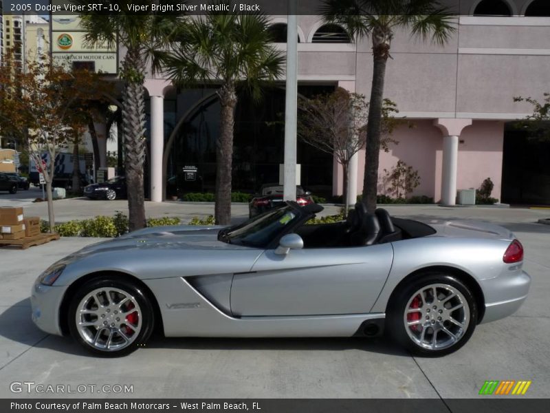 Viper Bright Silver Metallic / Black 2005 Dodge Viper SRT-10