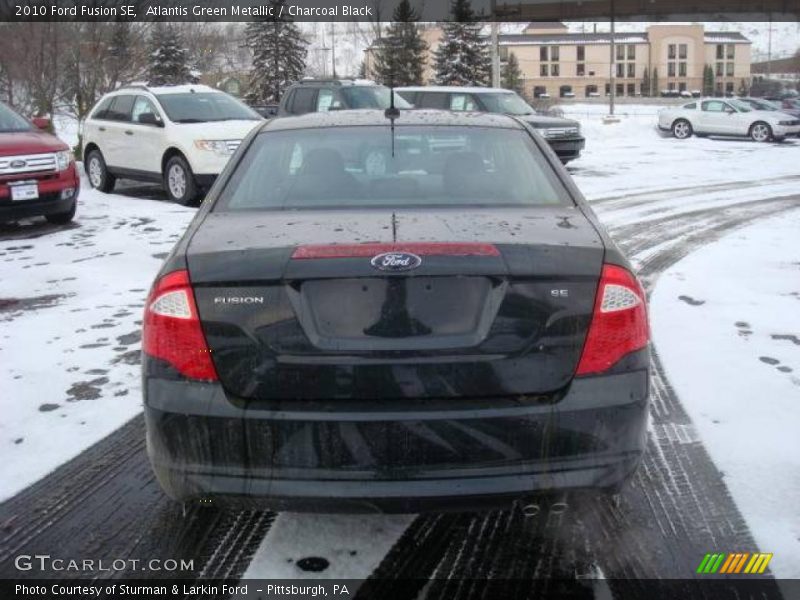 Atlantis Green Metallic / Charcoal Black 2010 Ford Fusion SE