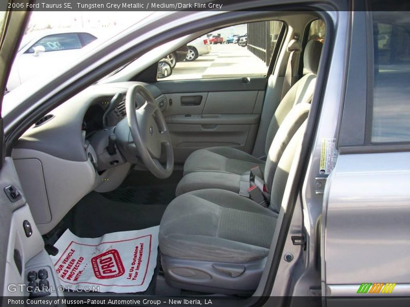 Tungsten Grey Metallic / Medium/Dark Flint Grey 2006 Ford Taurus SE