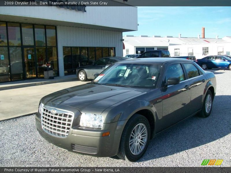 Dark Titanium Metallic / Dark Slate Gray 2009 Chrysler 300