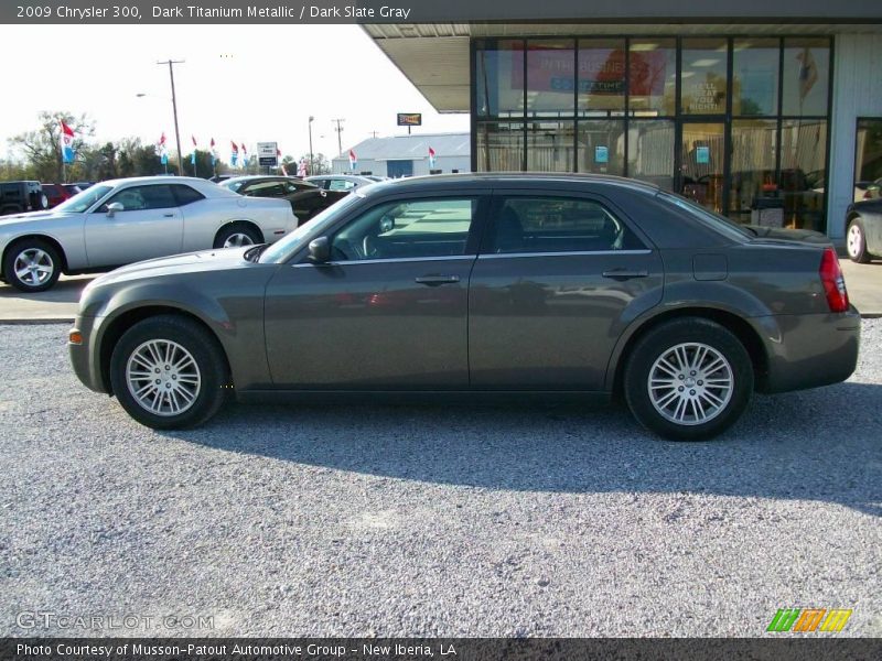 Dark Titanium Metallic / Dark Slate Gray 2009 Chrysler 300