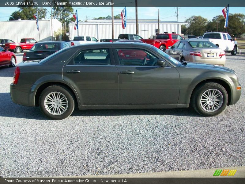 Dark Titanium Metallic / Dark Slate Gray 2009 Chrysler 300
