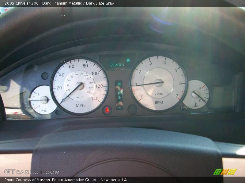Dark Titanium Metallic / Dark Slate Gray 2009 Chrysler 300
