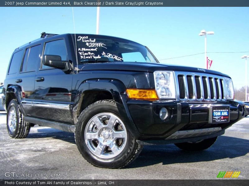 Black Clearcoat / Dark Slate Gray/Light Graystone 2007 Jeep Commander Limited 4x4