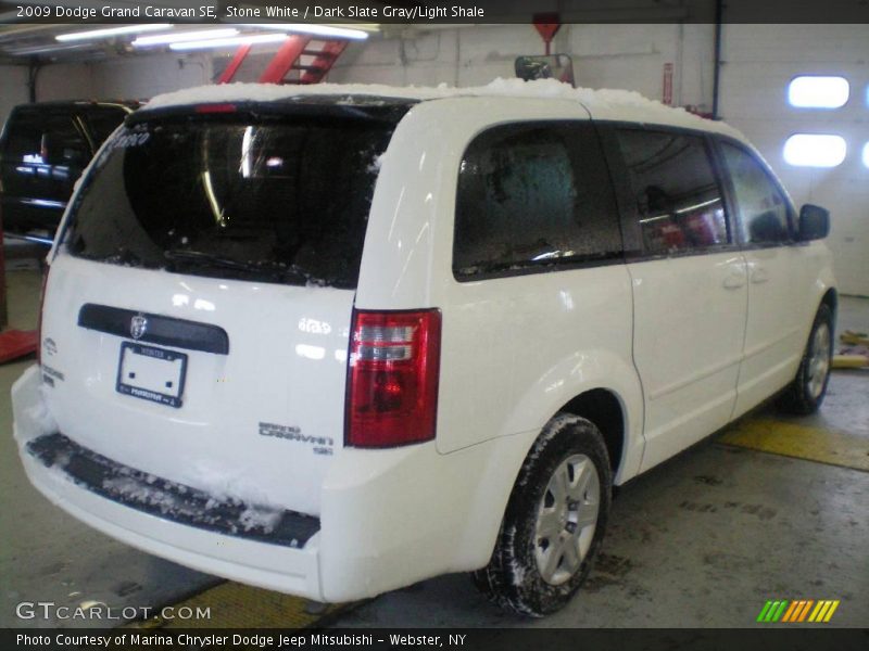 Stone White / Dark Slate Gray/Light Shale 2009 Dodge Grand Caravan SE