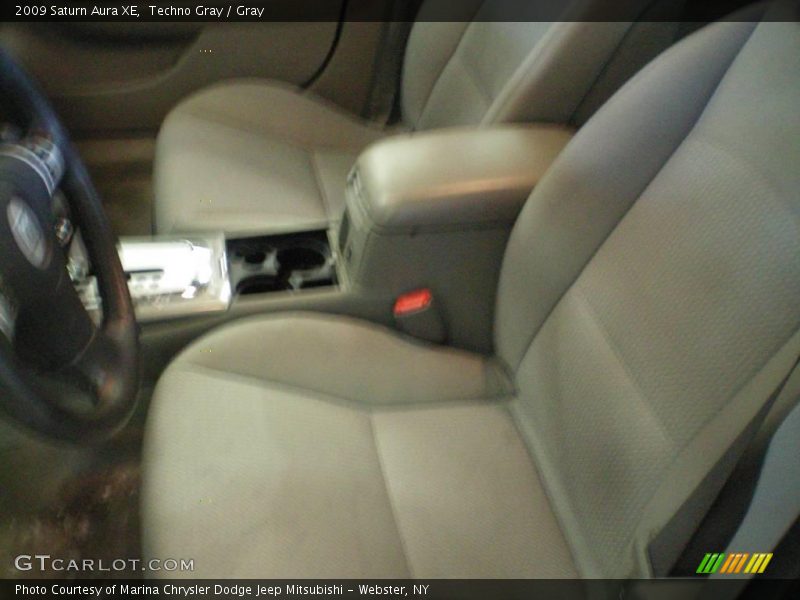 Techno Gray / Gray 2009 Saturn Aura XE