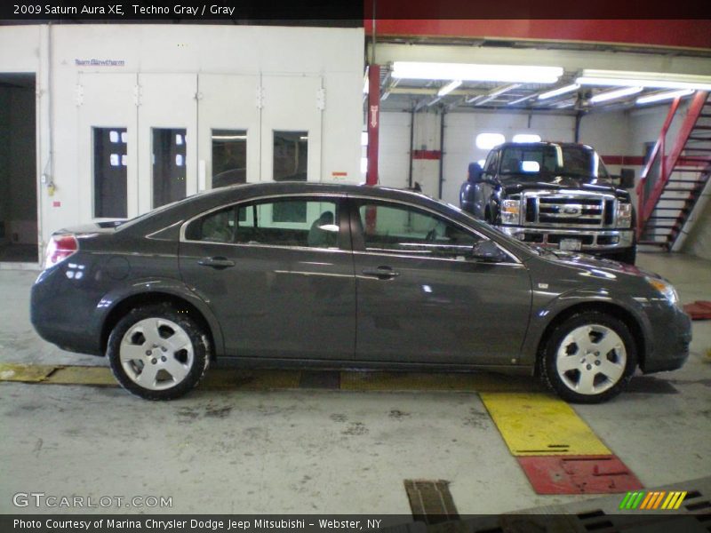 Techno Gray / Gray 2009 Saturn Aura XE
