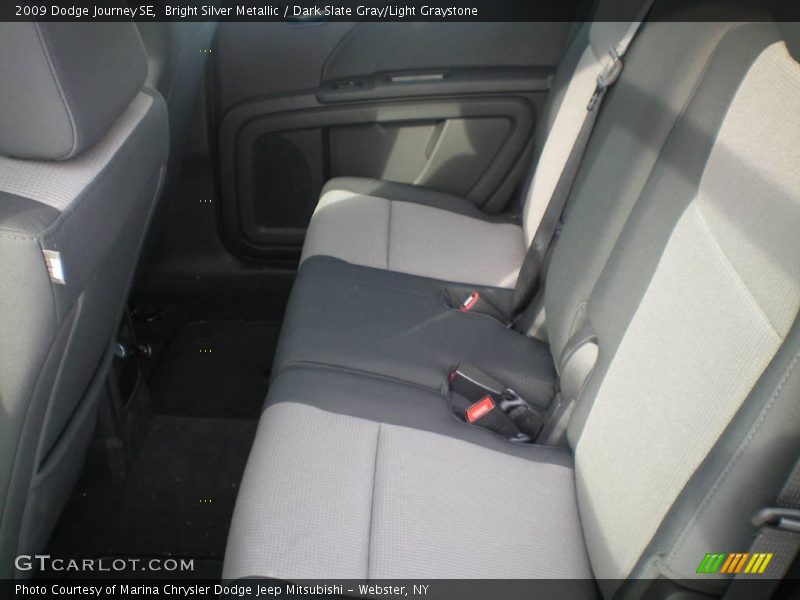 Bright Silver Metallic / Dark Slate Gray/Light Graystone 2009 Dodge Journey SE