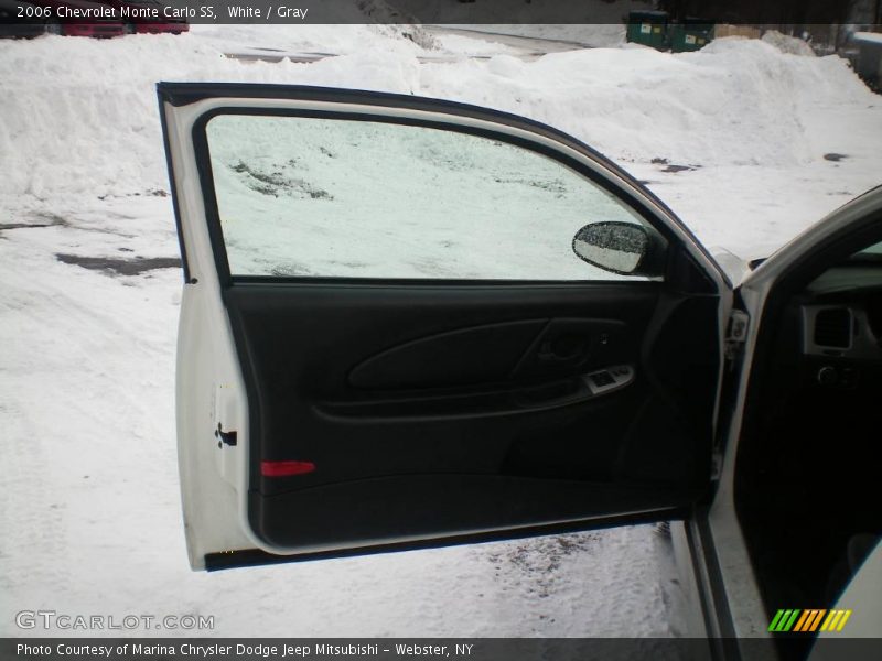 White / Gray 2006 Chevrolet Monte Carlo SS