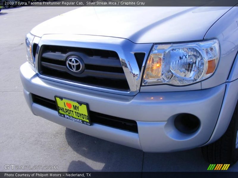 Silver Streak Mica / Graphite Gray 2009 Toyota Tacoma PreRunner Regular Cab