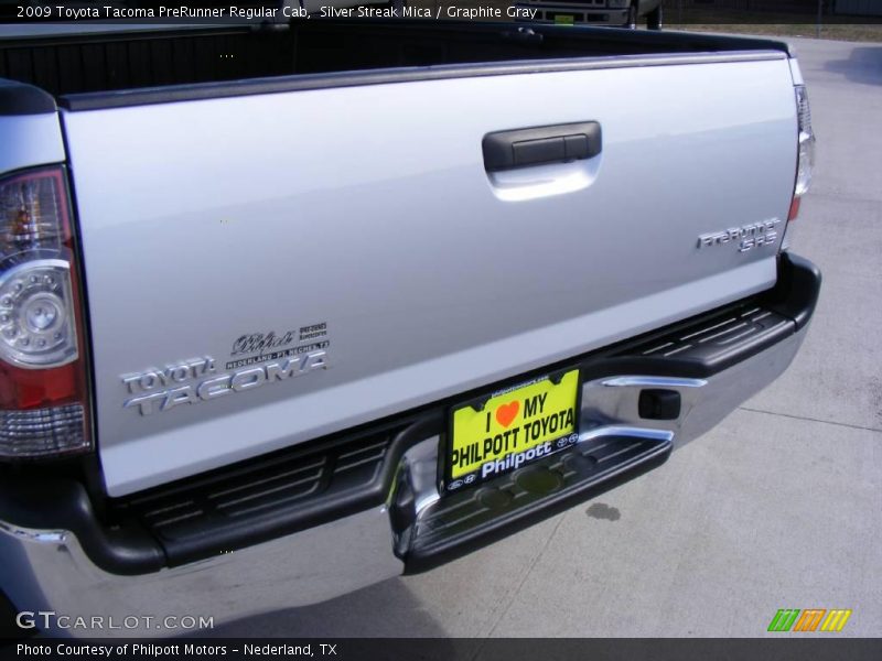 Silver Streak Mica / Graphite Gray 2009 Toyota Tacoma PreRunner Regular Cab