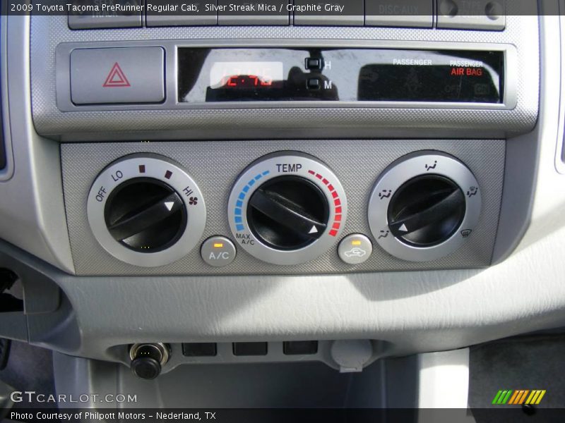 Silver Streak Mica / Graphite Gray 2009 Toyota Tacoma PreRunner Regular Cab