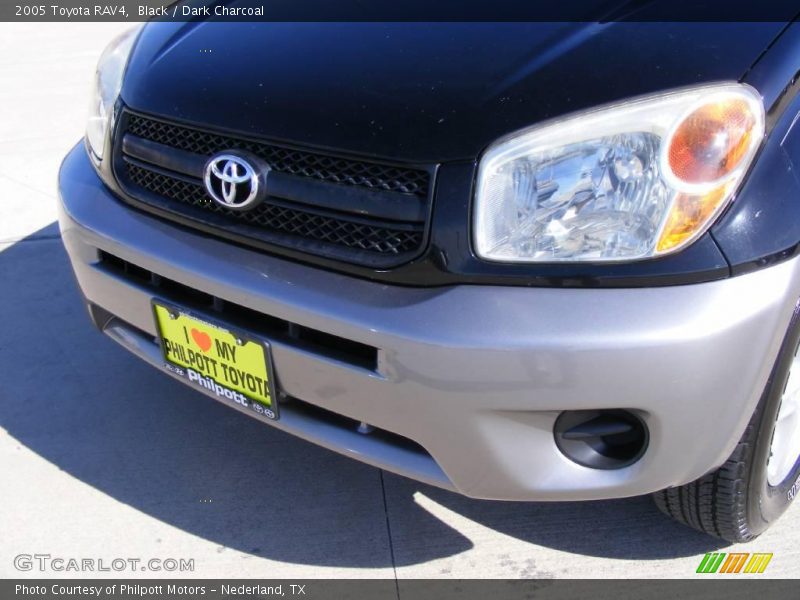 Black / Dark Charcoal 2005 Toyota RAV4