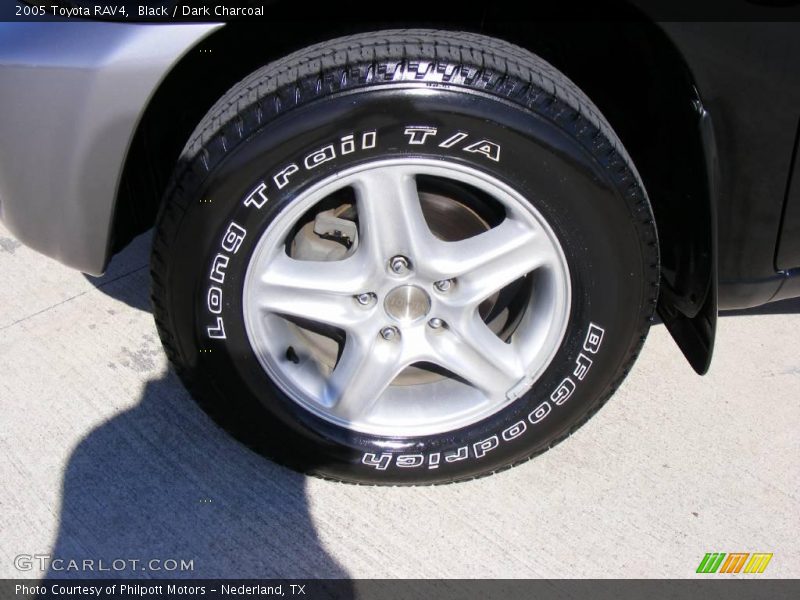 Black / Dark Charcoal 2005 Toyota RAV4