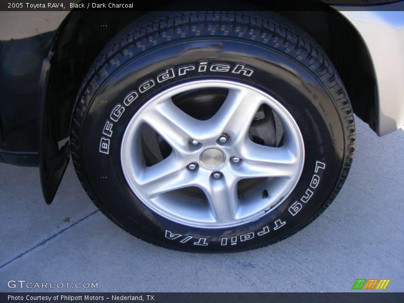 Black / Dark Charcoal 2005 Toyota RAV4