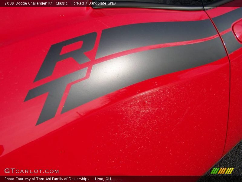 TorRed / Dark Slate Gray 2009 Dodge Challenger R/T Classic