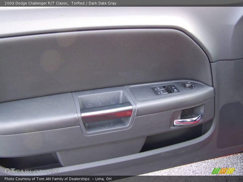 TorRed / Dark Slate Gray 2009 Dodge Challenger R/T Classic