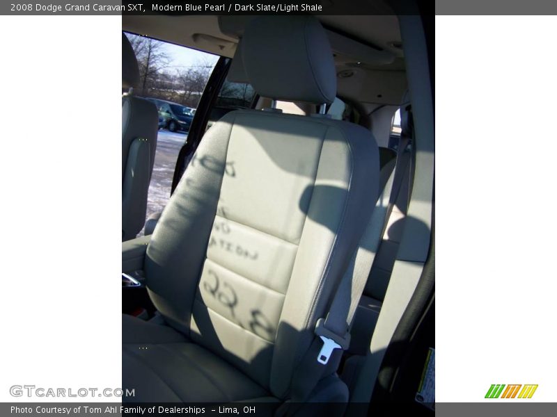 Modern Blue Pearl / Dark Slate/Light Shale 2008 Dodge Grand Caravan SXT