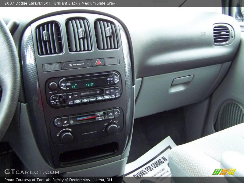 Brilliant Black / Medium Slate Gray 2007 Dodge Caravan SXT