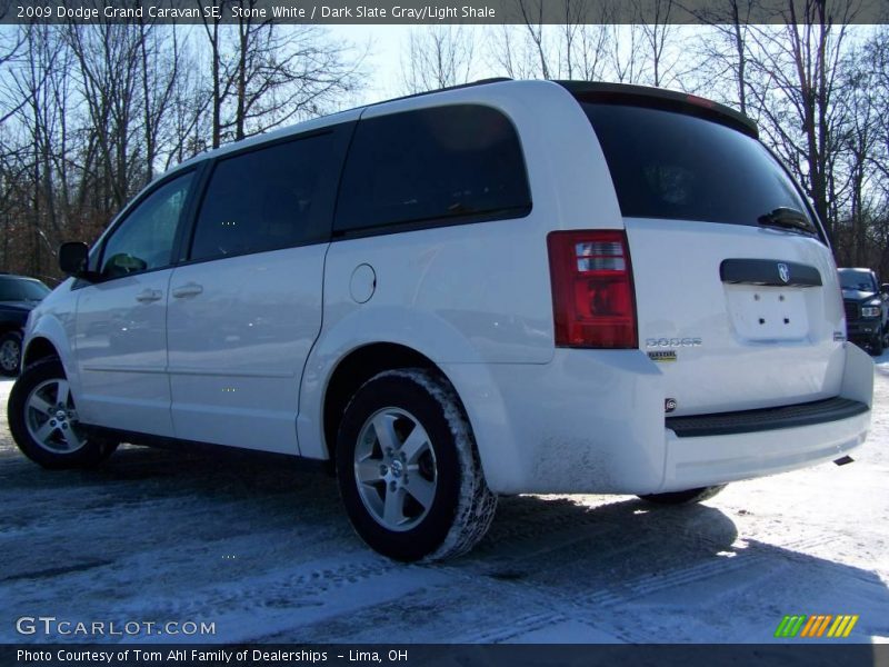 Stone White / Dark Slate Gray/Light Shale 2009 Dodge Grand Caravan SE