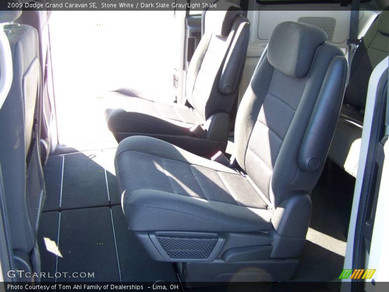 Stone White / Dark Slate Gray/Light Shale 2009 Dodge Grand Caravan SE
