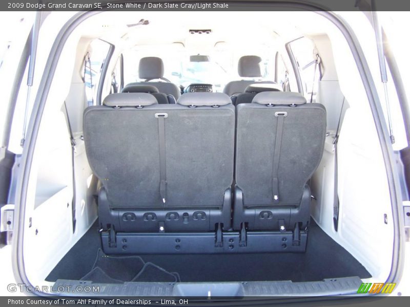 Stone White / Dark Slate Gray/Light Shale 2009 Dodge Grand Caravan SE