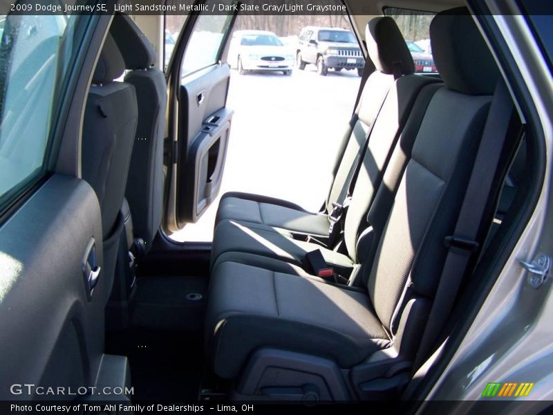 Light Sandstone Metallic / Dark Slate Gray/Light Graystone 2009 Dodge Journey SE