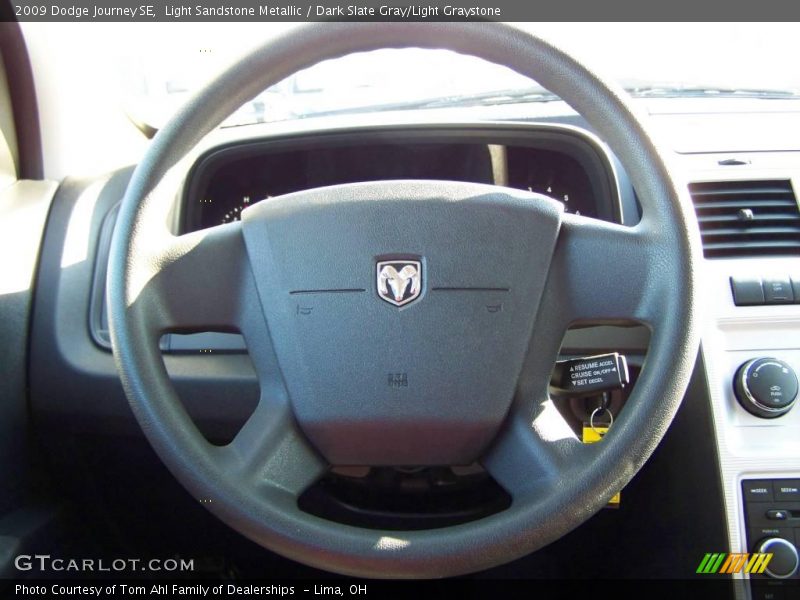 Light Sandstone Metallic / Dark Slate Gray/Light Graystone 2009 Dodge Journey SE