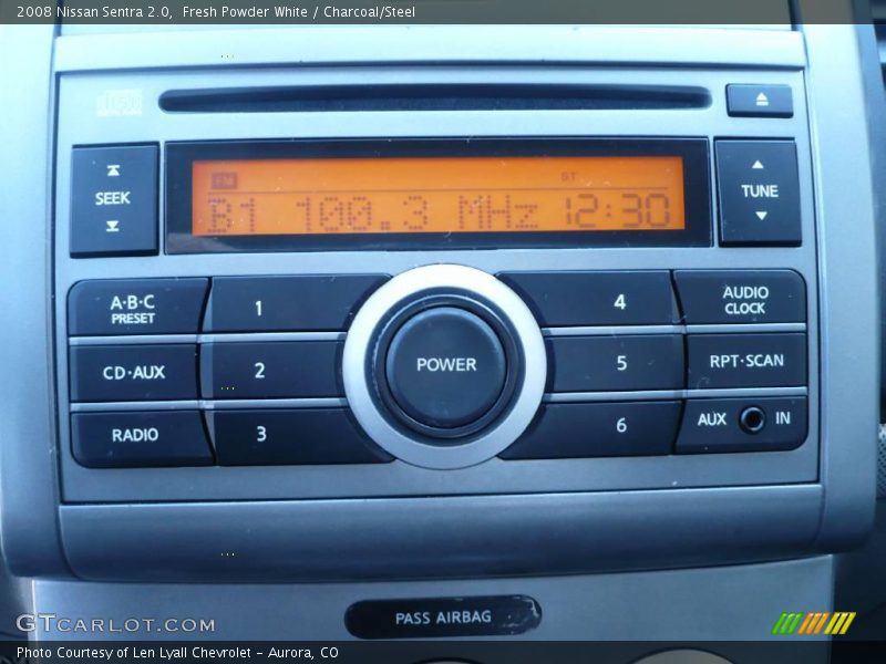 Fresh Powder White / Charcoal/Steel 2008 Nissan Sentra 2.0