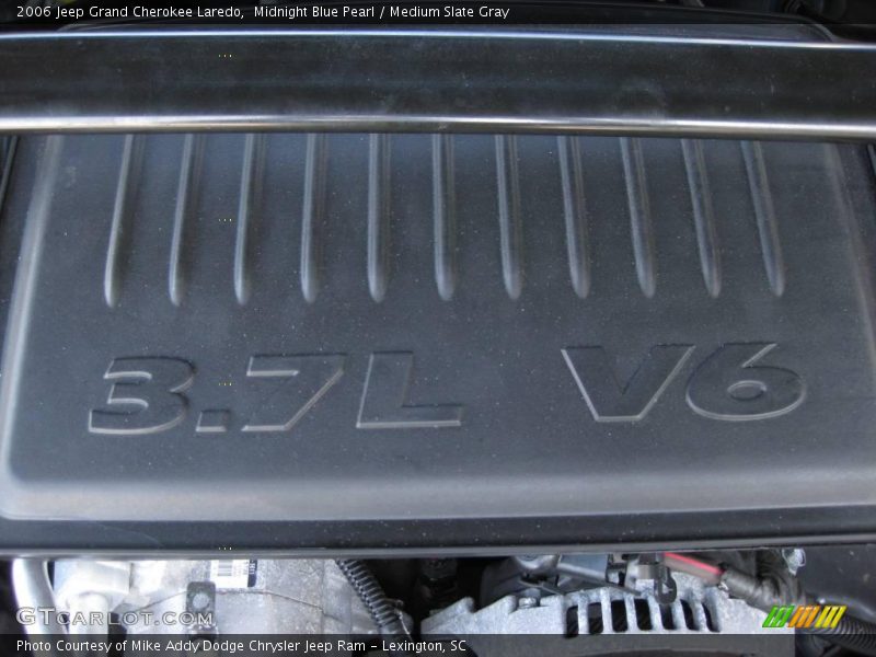 Midnight Blue Pearl / Medium Slate Gray 2006 Jeep Grand Cherokee Laredo