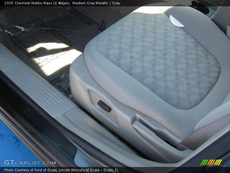 Medium Gray Metallic / Gray 2005 Chevrolet Malibu Maxx LS Wagon