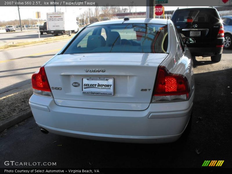 Ice White / Taupe/Light Taupe 2007 Volvo S60 2.5T